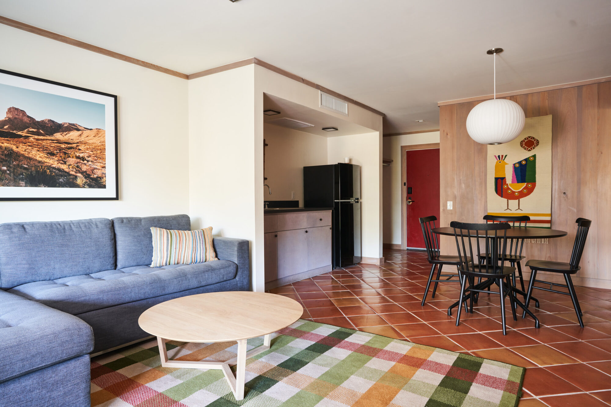 Photo of the Heritage Oak Suite